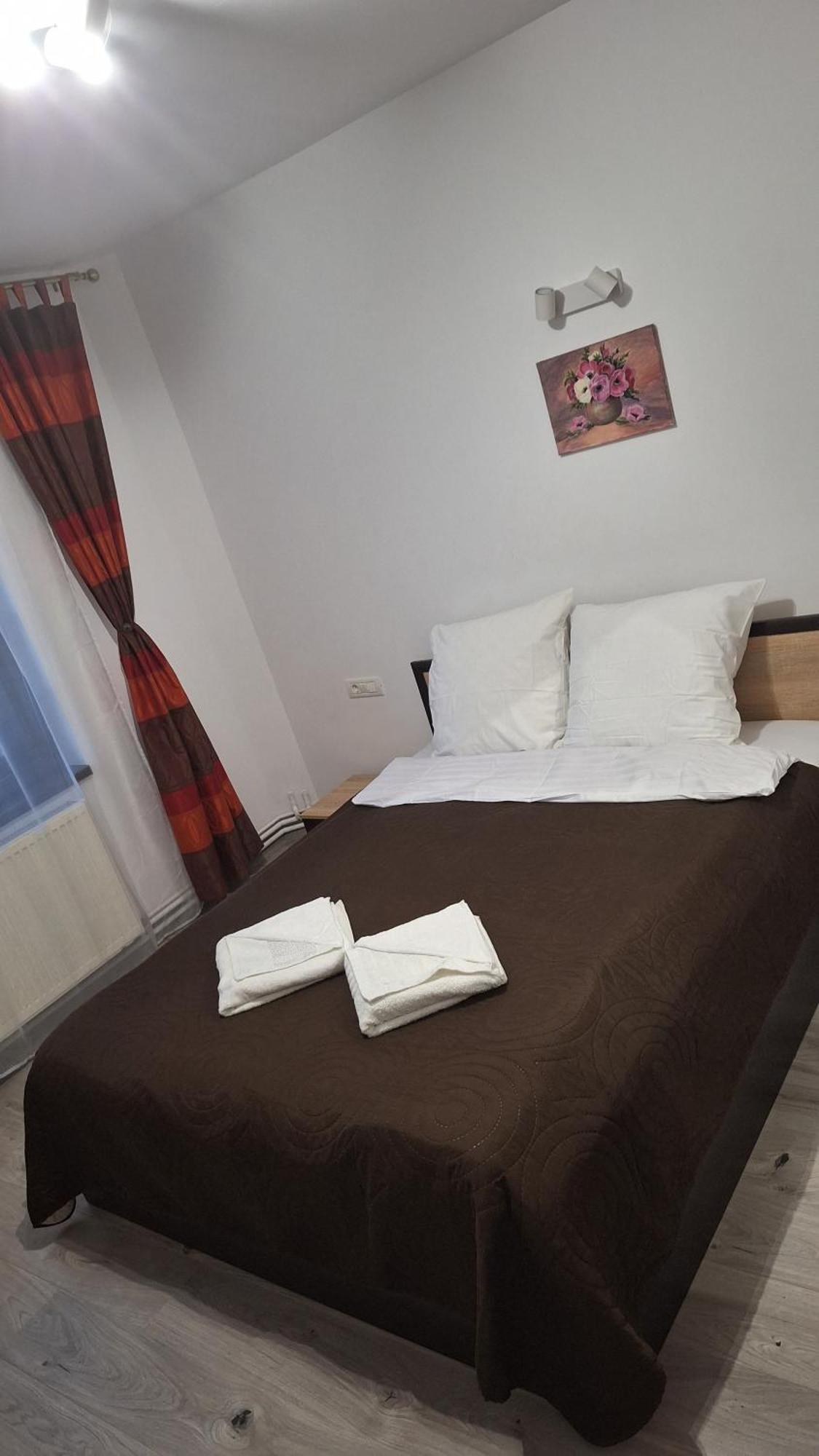 Casa Antonia Hotell Azuga Exteriör bild