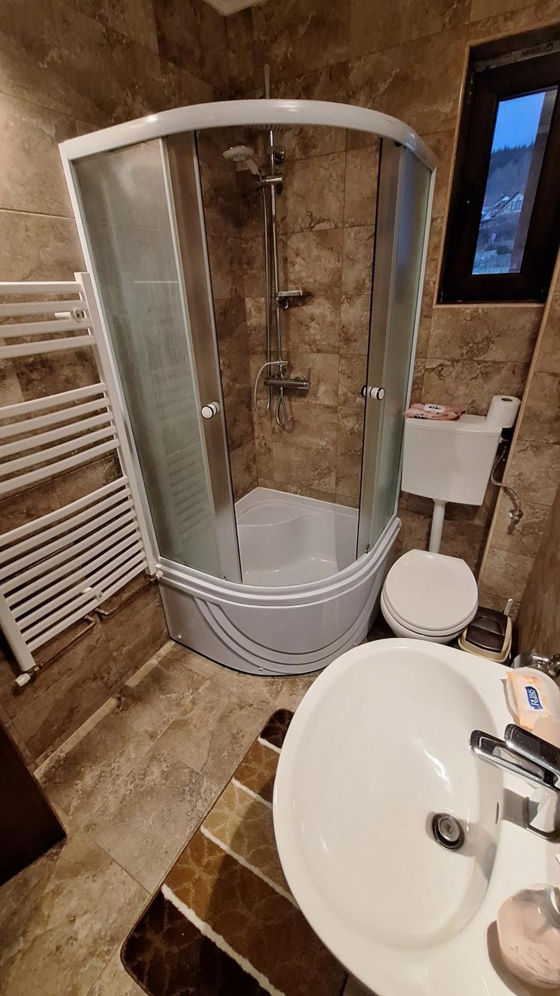 Casa Antonia Hotell Azuga Exteriör bild